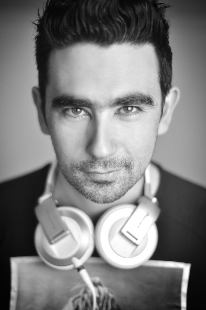DJ Mauricio Parra